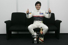 Sergio_Perez-Celebrating