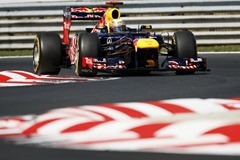 Sebastian_Vettel-HungarianGP-Racing
