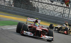 Felipe_Massa-F1_GP_Korea_2012-R-02