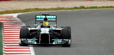 Lewis_Hamilton-F1_Tests-Barcelona_2013-03