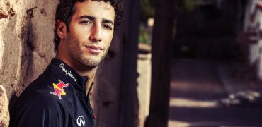 Daniel_Ricciardo-Toro_Rosso.jpg