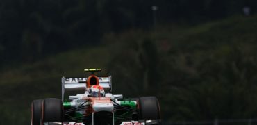 Adrian_Sutil-F1_GP_Malaysia_2013-01.jpg