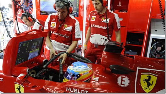Fernando_Alonso-F1_GP-Bahrain_2013-01