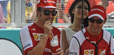 Fernando_Alonso_and_Felipe_Massa-F1_GP_Malaysia_2013-02.jpg