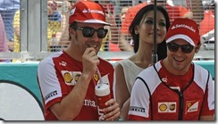 Fernando_Alonso_and_Felipe_Massa-F1_GP_Malaysia_2013-02