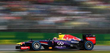 Mark_Webber-F1_GP_Malaysia_2013-03.jpg