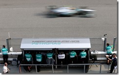 Mercedes_GP-F1_GP_Malaysia_2013-01