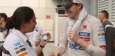 Nico_Hulkenberg-F1_GP_Malaysia_2013-03.jpg