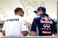 Lewis_Hamilton_and_Sebastian_Vettel-F1_GP-Bahrain_2013