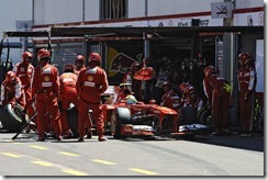 Felipe_Massa-Monaco_GP-PitStop