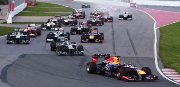 Sebastian_Vettel-Canadian_GP-Race_Start.jpg