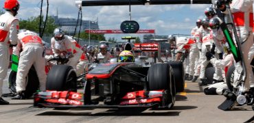 Sergio_Perez-Canadian_GP-Pitstop.jpg