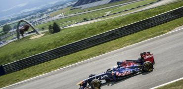 Daniel_Ricciardo-Red_Bull_Ring_Spielberg.jpg