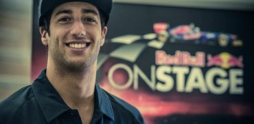 Daniel_Ricciardo-Toro_Rosso.jpg