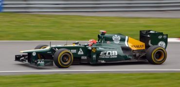 Heikki_Kovalainen-Caterham_F1_Team.jpg