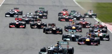 Lewis_Hamilton-British_GP-Race_Start.jpg