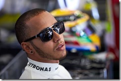 Lewis_Hamilton-German_GP-Garage