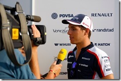 2013 F1 Young Driver Test - Day 1