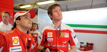 Rob_Smedley-and-Felipe_Massa-Hungaroring.jpg