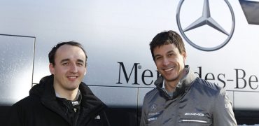 Robert_Kubica_and_Toto_Wolff.jpg