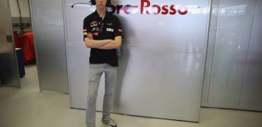 Daniil_Kvyat-Toro_Rosso.jpg