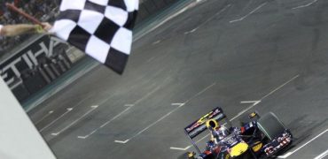 Sebastian_Vettel-Abu_Dhabi_GP-Winner