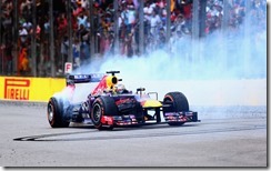 Sebastian_Vettel-Brazilian_GP-Donuts