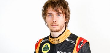 Charles_Pic-Lotus_F1_Team.jpg