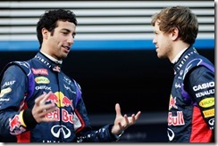 Daniel_Ricciardo-and-Sebastian_Vettel