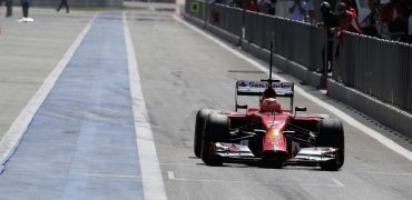 Kimi_Raikkonen-Bahrain_tests-S02.jpg