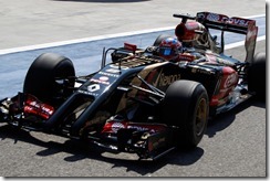 2014 F1 Pre Season Test 2 - Day 1
Bahrain International Circuit, Bahrain.
Wednesday 19 February 2014.
Romain Grosjean, Lotus E22 Renault.
World Copyright: Andrew Ferraro/Lotus F1.
ref: Digital Image _Q0C1495