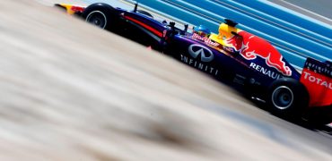 Sbastian_Vettel-Bahrain_tests-02.jpg