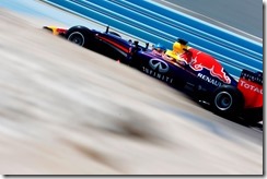 Sebastian_Vettel-Bahrain_tests-RB10