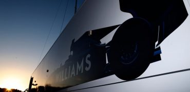 Williams_F1_Team-Truck.jpg