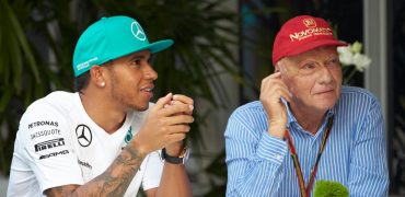 Niki_Lauda-and-Lewis_Hamilton-Malaysia-2014.jpg