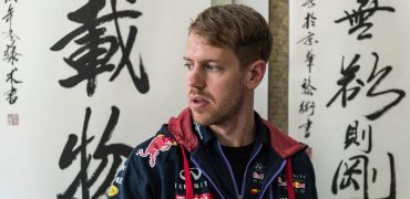 Sebastian_Vettel-RBR-Beijing-2014.jpg