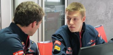 Daniil_Kvyat-Barcelona-2014.jpg