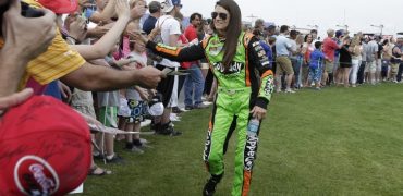 Danica_Patrick-Stewarth-Haas.jpg