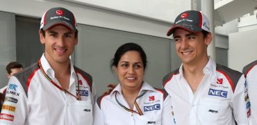 Monisha_Kaltenborn-and-Sauber-drivers.jpg