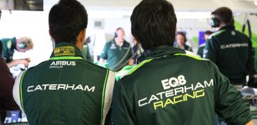 Caterham_F1_Garage-Silverstone-Tests.jpg