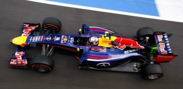 Daniel_Ricciardo-British_GP-2014-R01.jpg