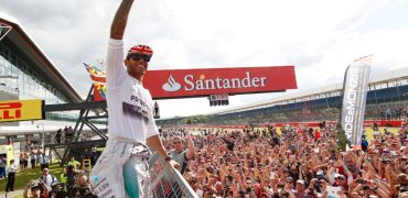 Lewis_Hamilton-British_GP-2014-R03.jpg