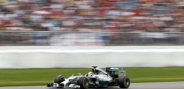 Lewis_Hamilton-German_GP-2014-R03.jpg