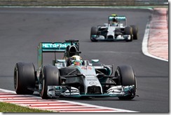 Lewis_Hamilton-Hungarian_GP-2014-R03