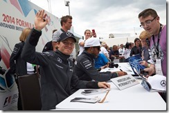 Nico_Rosberg-and-Lewis_Hamilton-British_GP-2014