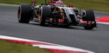 Romain_Grosjean-British_GP-2014-S01.jpg