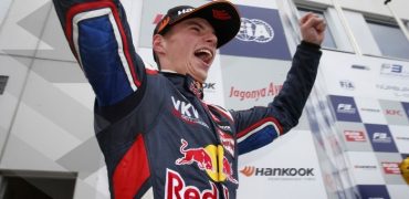 Max_Verstappen-FIAF3-Podium_Celebrations.jpg