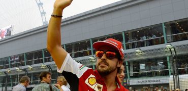 Fernando_Alonso-Singapore_GP-2014.jpg