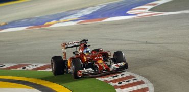 Fernando_Alonso-Singapore_GP-2014-R03.jpg