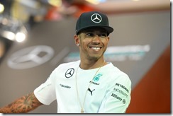 Lewis_Hamilton-Mercedes-GP-Singapore-2014